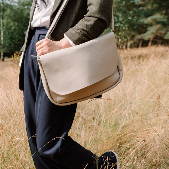 Tasche, Plant Sitter, Cement